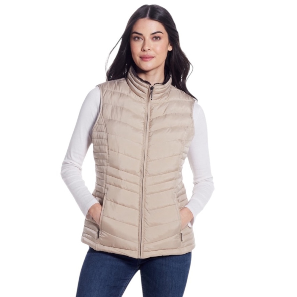 NWOT Weatherproof - QUILTED PUFFER VEST with PLUSH LINING